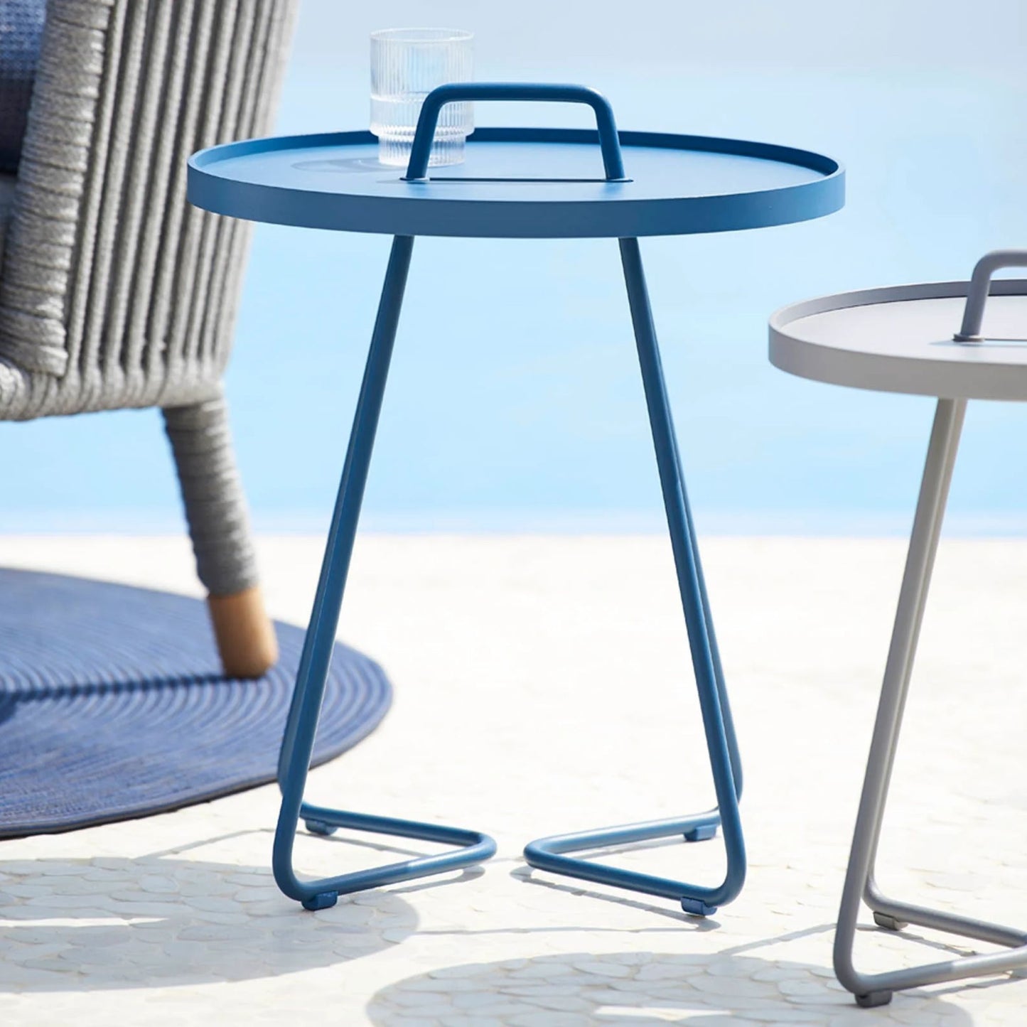 Blue outdoor side table 5065AC_2