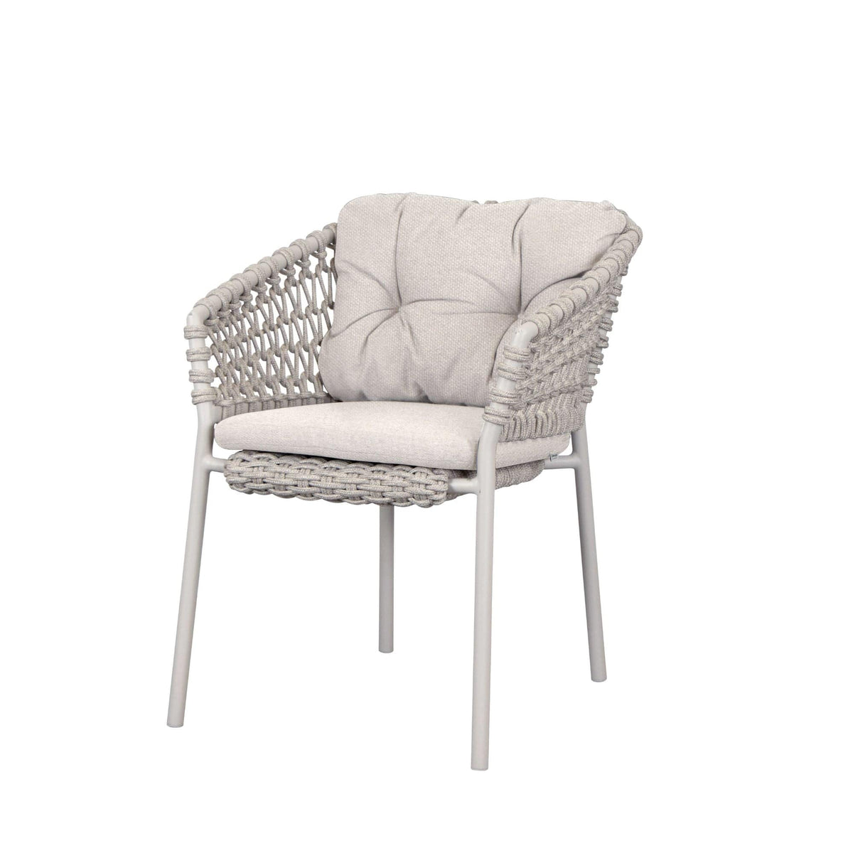 Outdoor chair 5417Y152_01 with woven back and cushion.