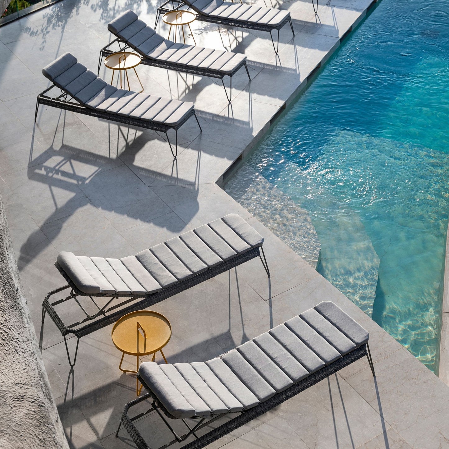 Modern pool lounge chairs