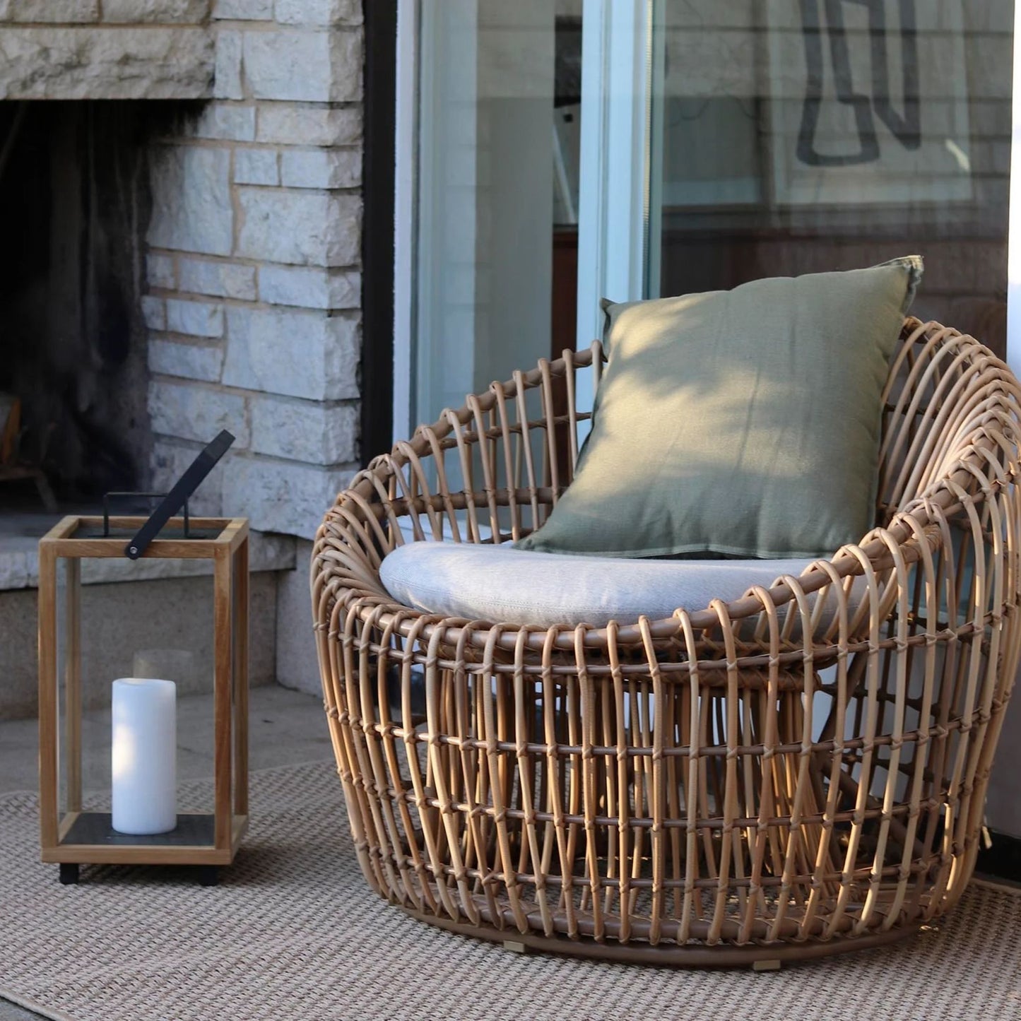 Outdoor wicker chair with cushion and lantern - 57422USL_6