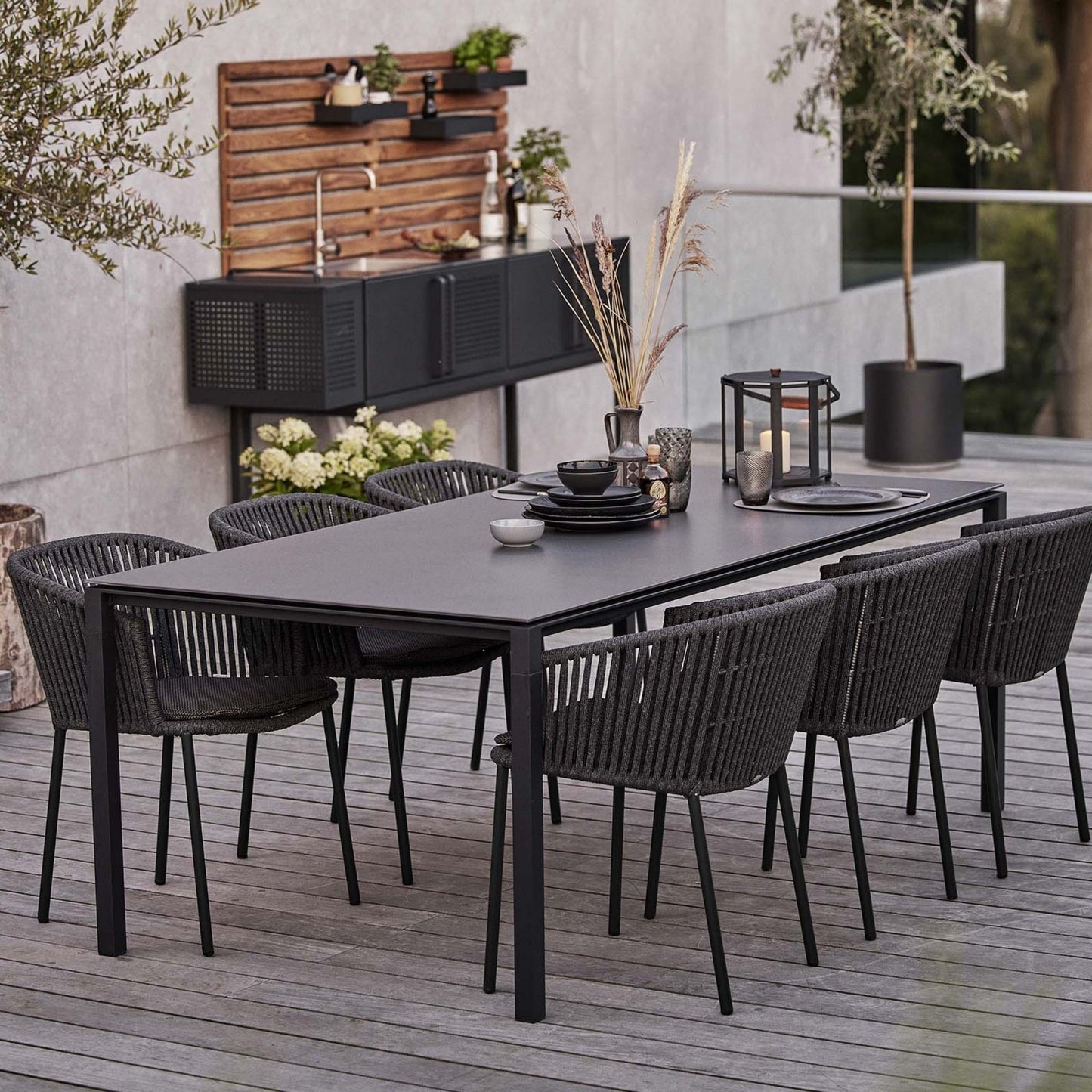 Outdoor dining set 7440RODG_3 on patio.