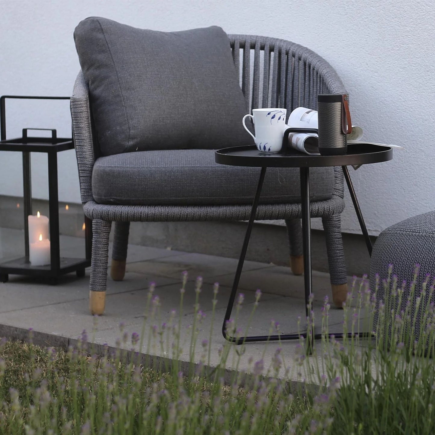 Outdoor gray chair with side table, 7443ROGAITG_4