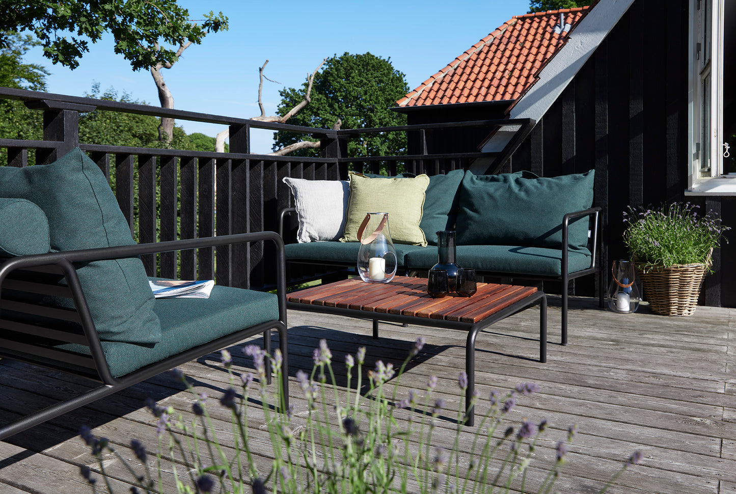 AVON Alpine HOUE outdoor furniture set on a deck