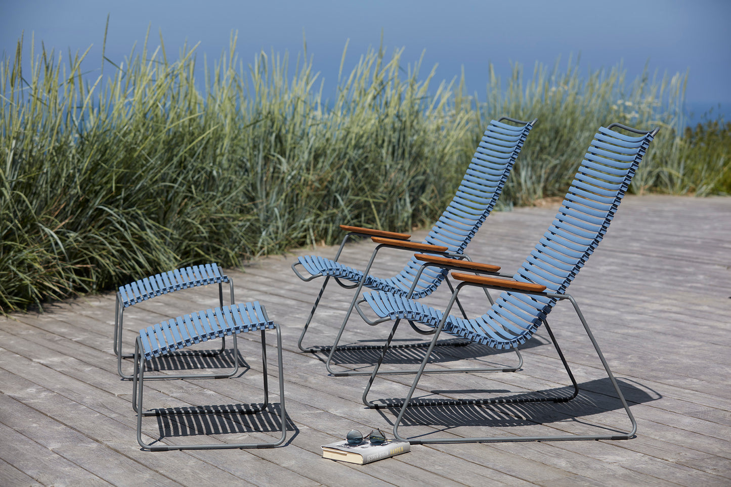 CLICK Lounge chair & footrest set, pigeon blue