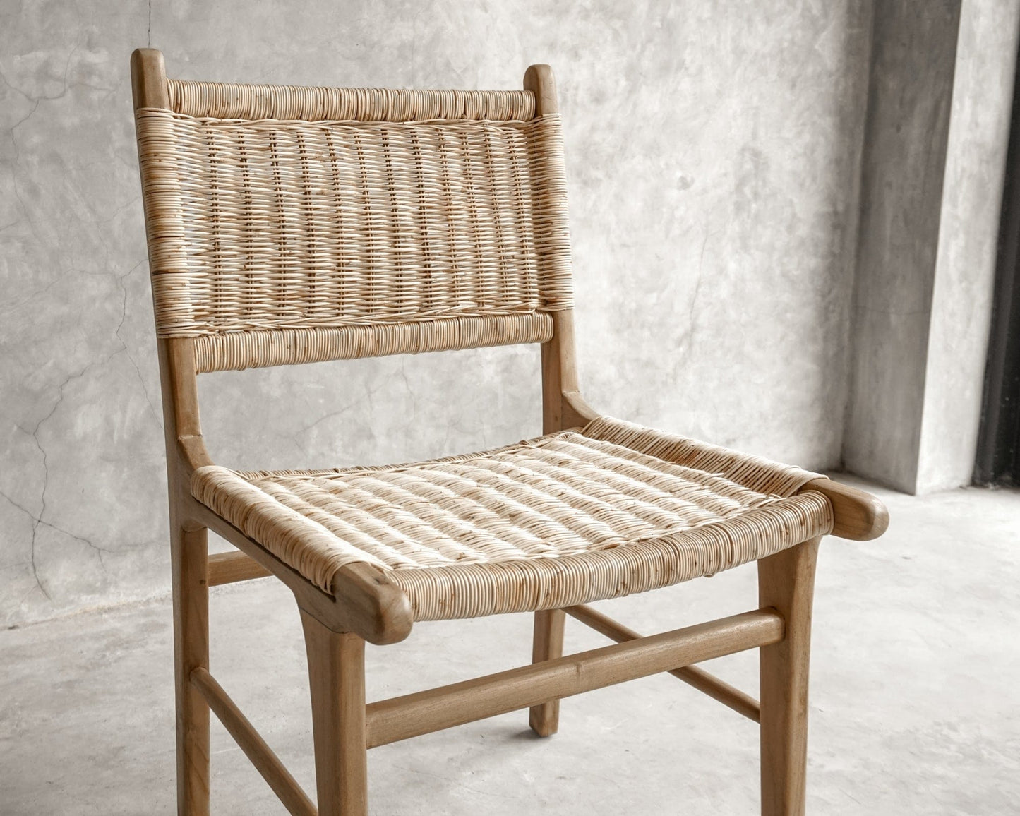 Wicker chair with wooden frame