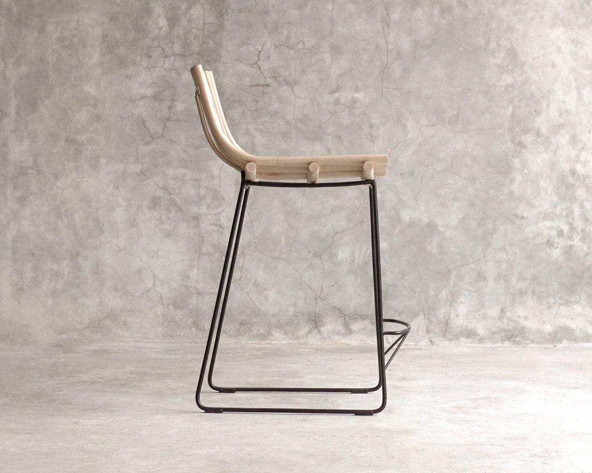 ELE108_5_2 Wooden Bar Stool with Black Metal Frame