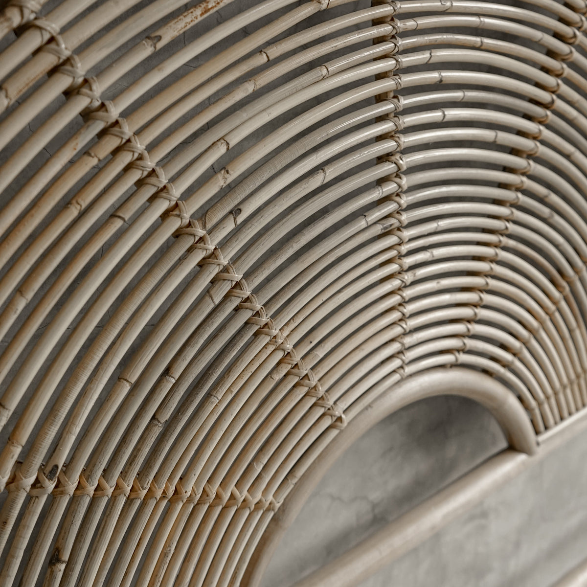 ELE146-1 rattan headboard detail