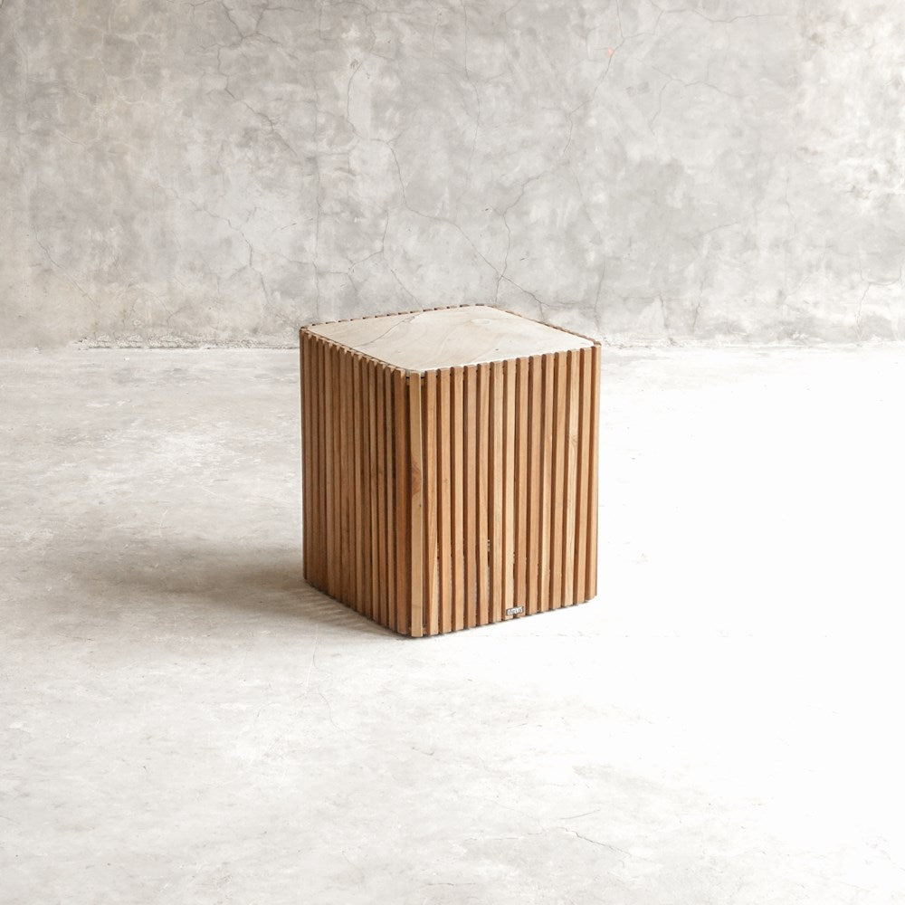 ELE148-1 Wooden Cube Side Table