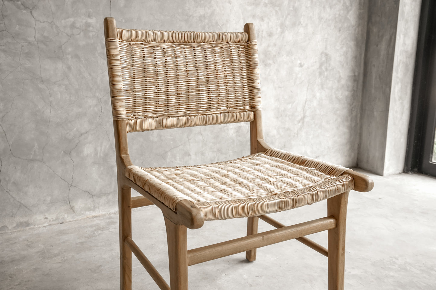 ELE155-7 wicker chair