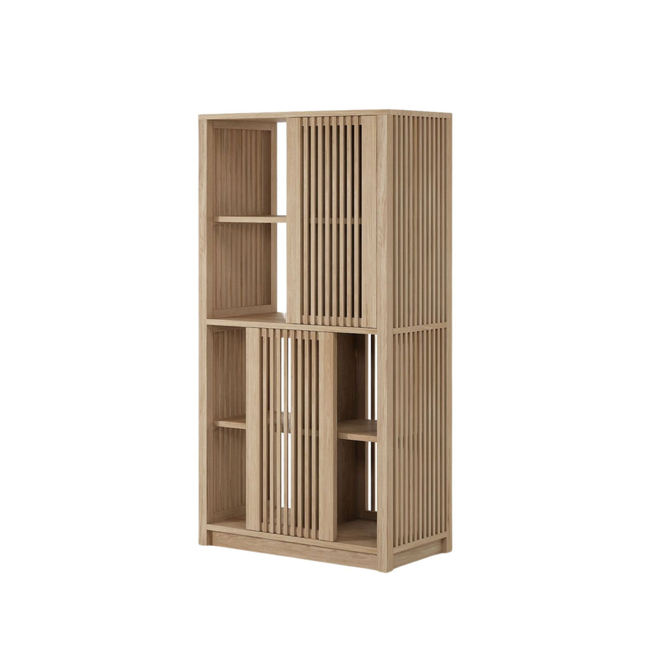 KRY04O wooden bookshelf with vertical slat design