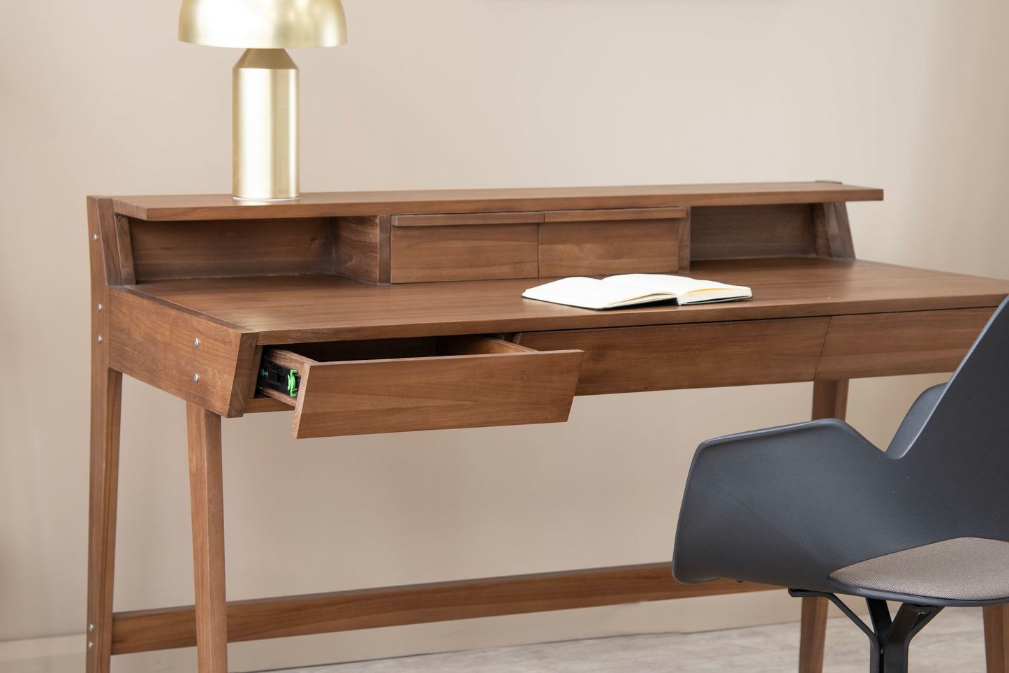 Wooden desk with drawers and lamp - KSO001T-KSC001T-KV0039T