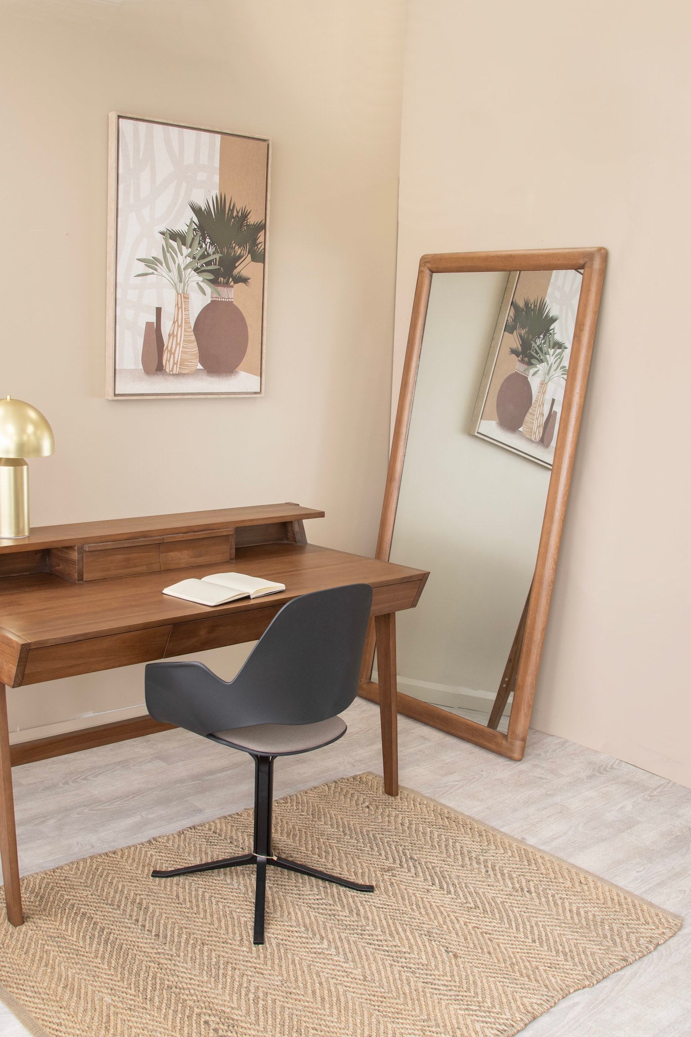 Desk and mirror with artwork, KSO001T-KSC001T-KV0039T_4
