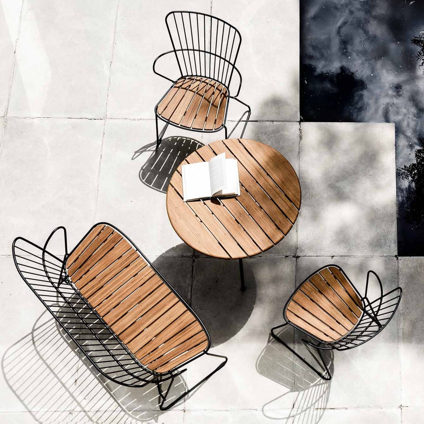 PAON bench & chairs with cushion set