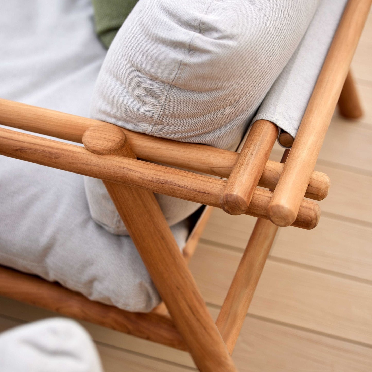 Wooden STICKS 2-seater sofa detail