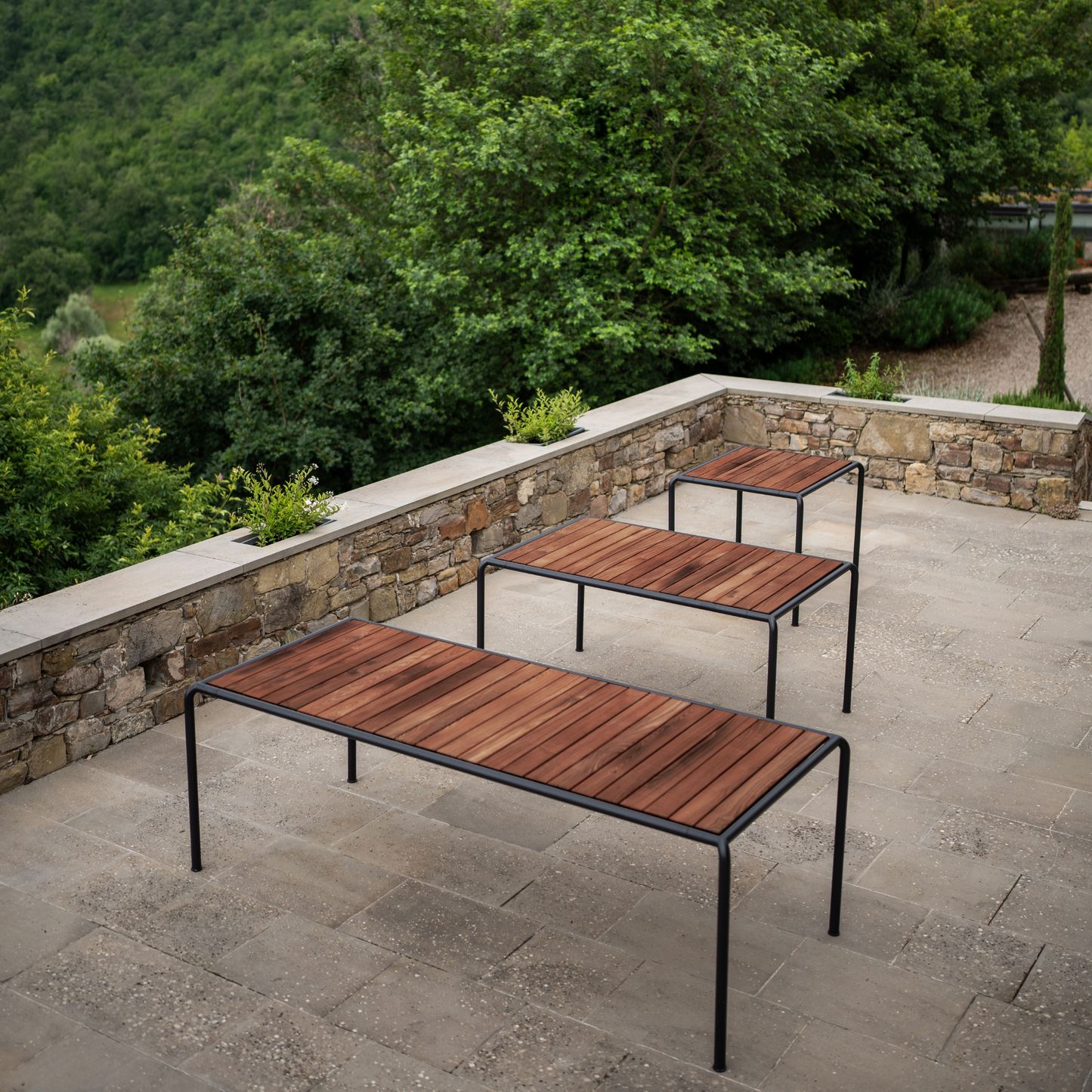 Avantitablehoue outdoor tables on patio