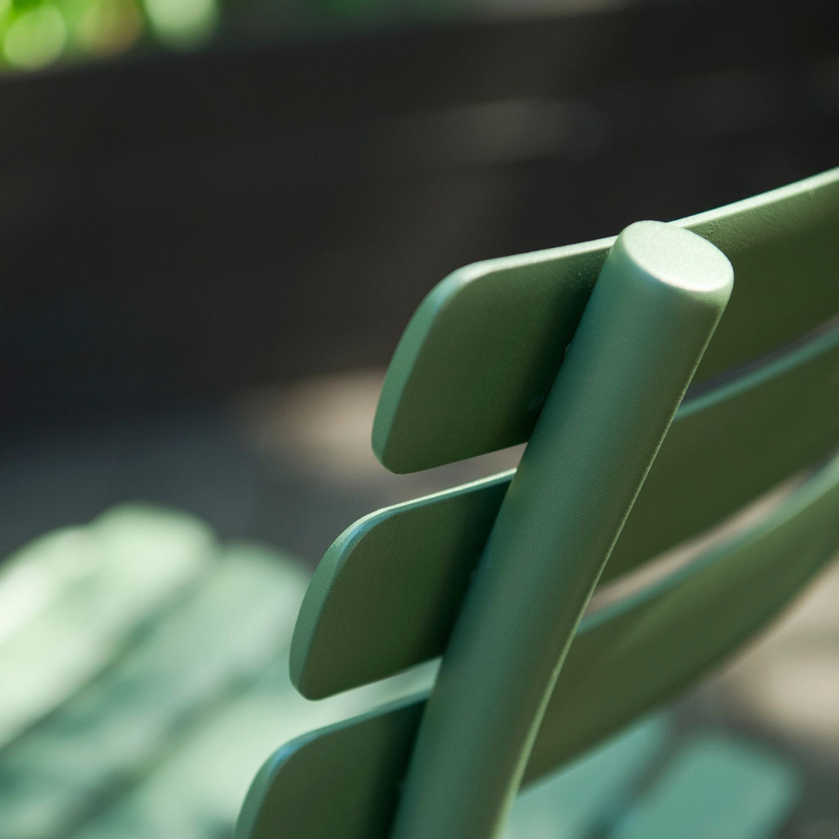 Pico Alua 7 green chair back detail