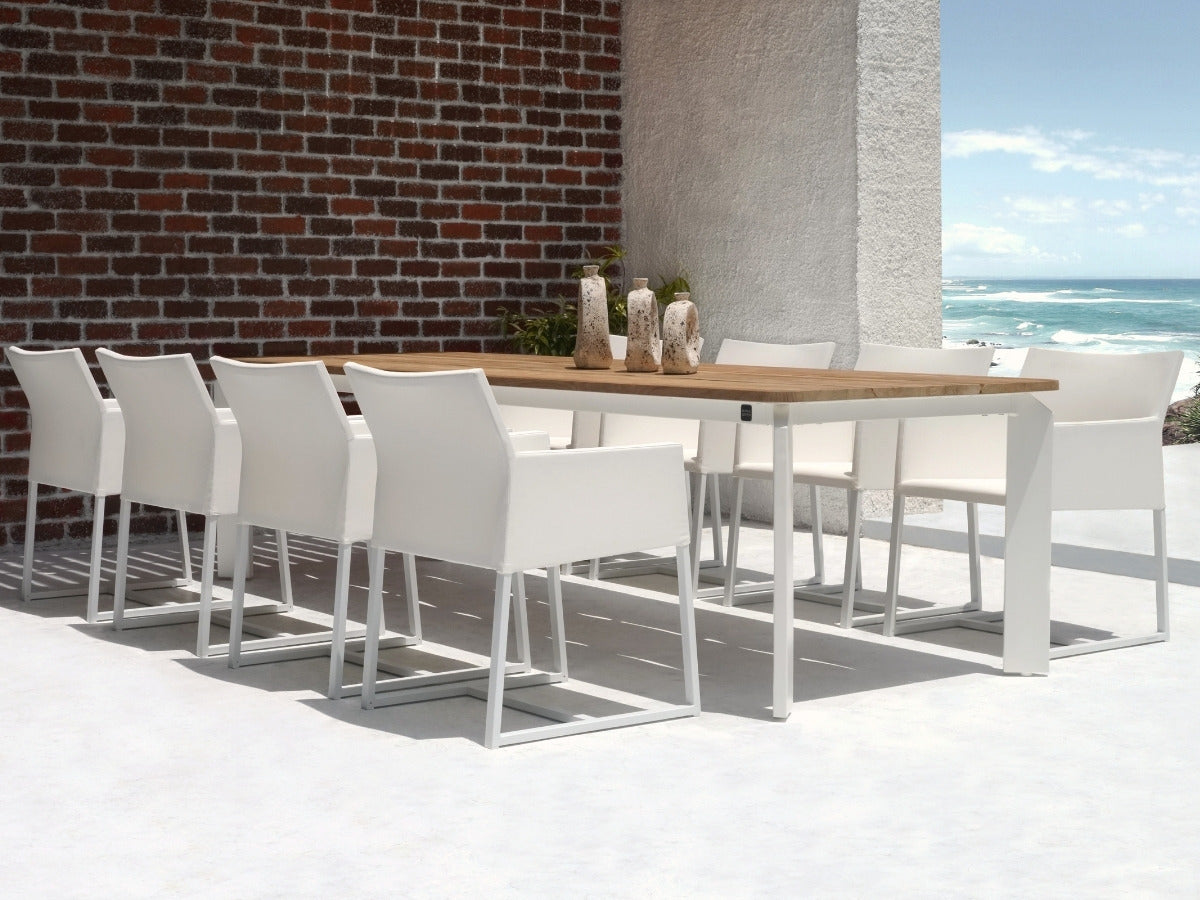TITAN Dining Table 240(CM) - Teak