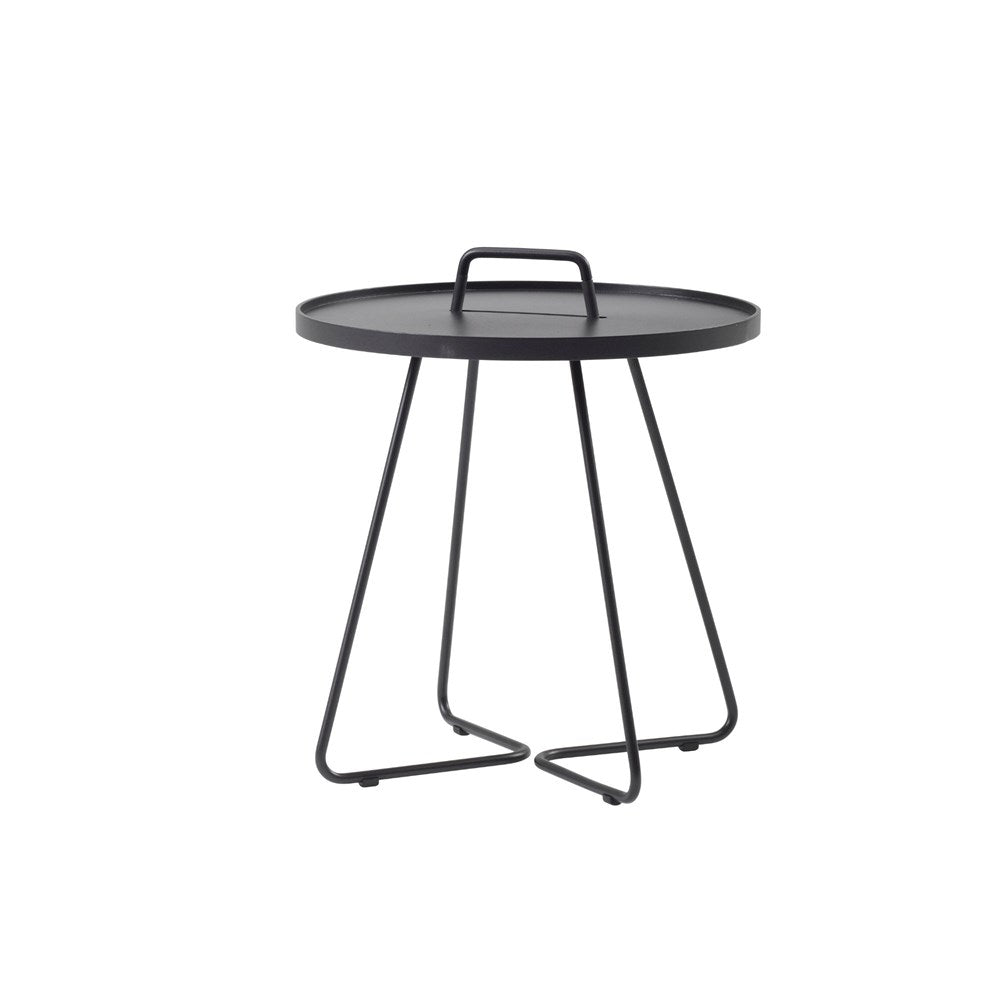 5065AS_1 Black side table with handle