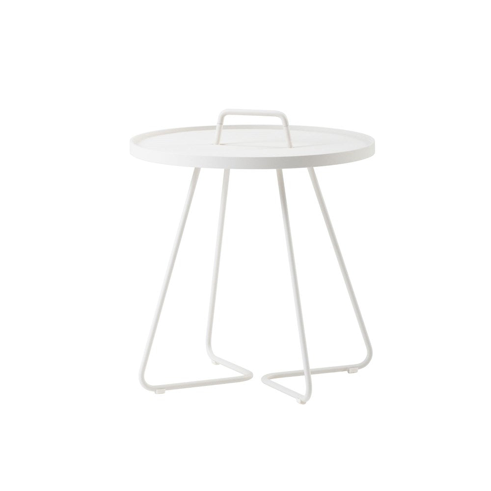 White side table 5066AW_1 with handle