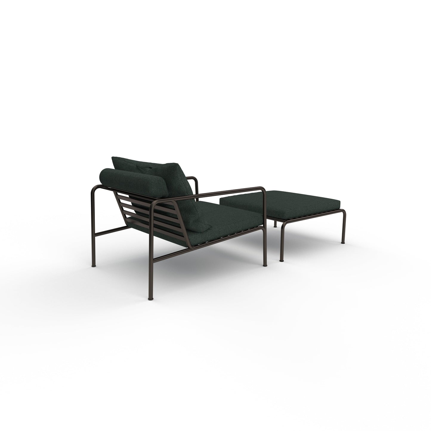 AvonSetting7 Heritage Alpine outdoor chair and ottoman