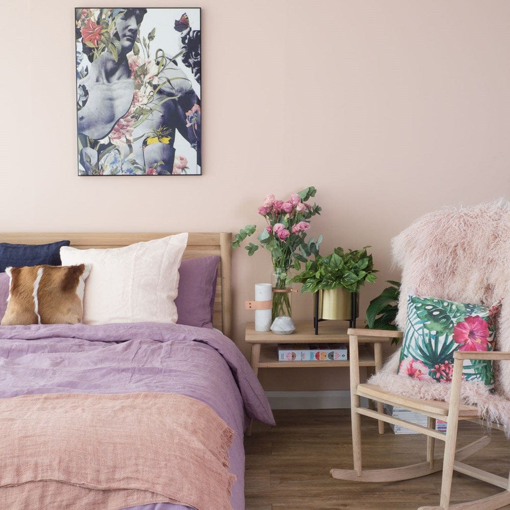 Bedroom decor with floral art, DFH2049_2