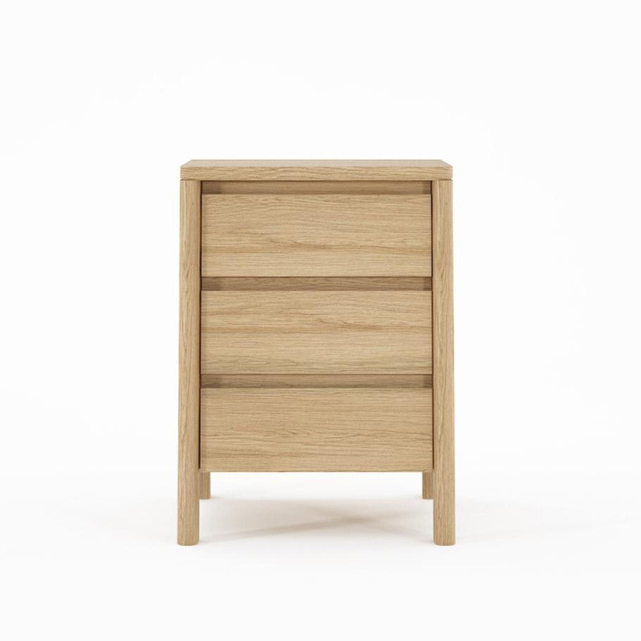 KCC26O_1 Oak 3-Drawer Nightstand