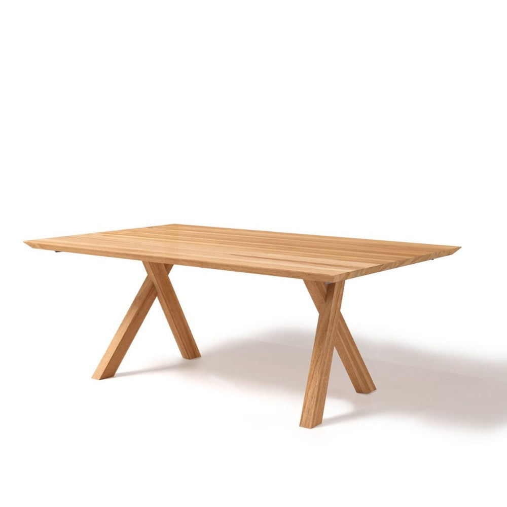 TRE024_1 Wooden dining table