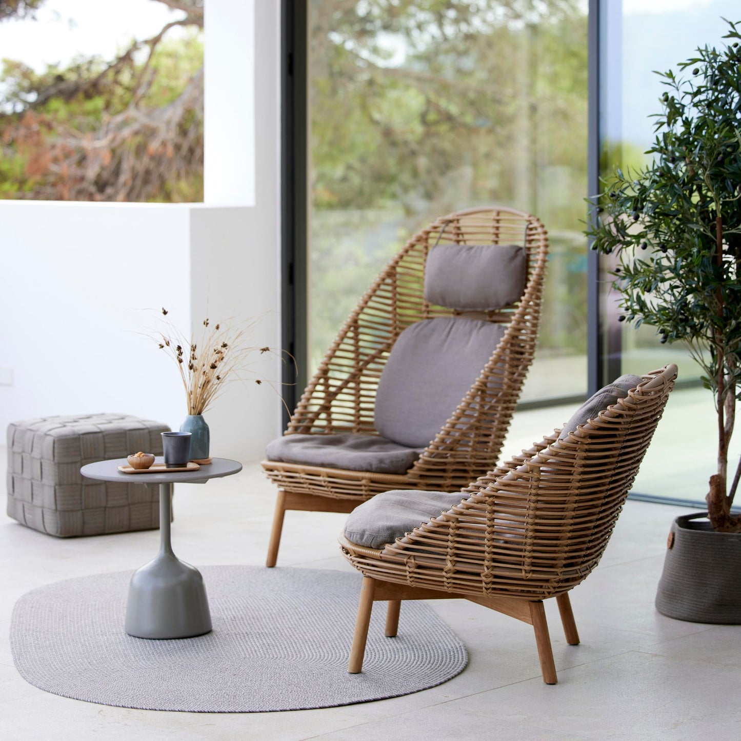 Hive Lounge Chair with Teak Legs - Natural Cushion