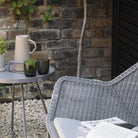Outdoor scene with side table, 5567LI_2