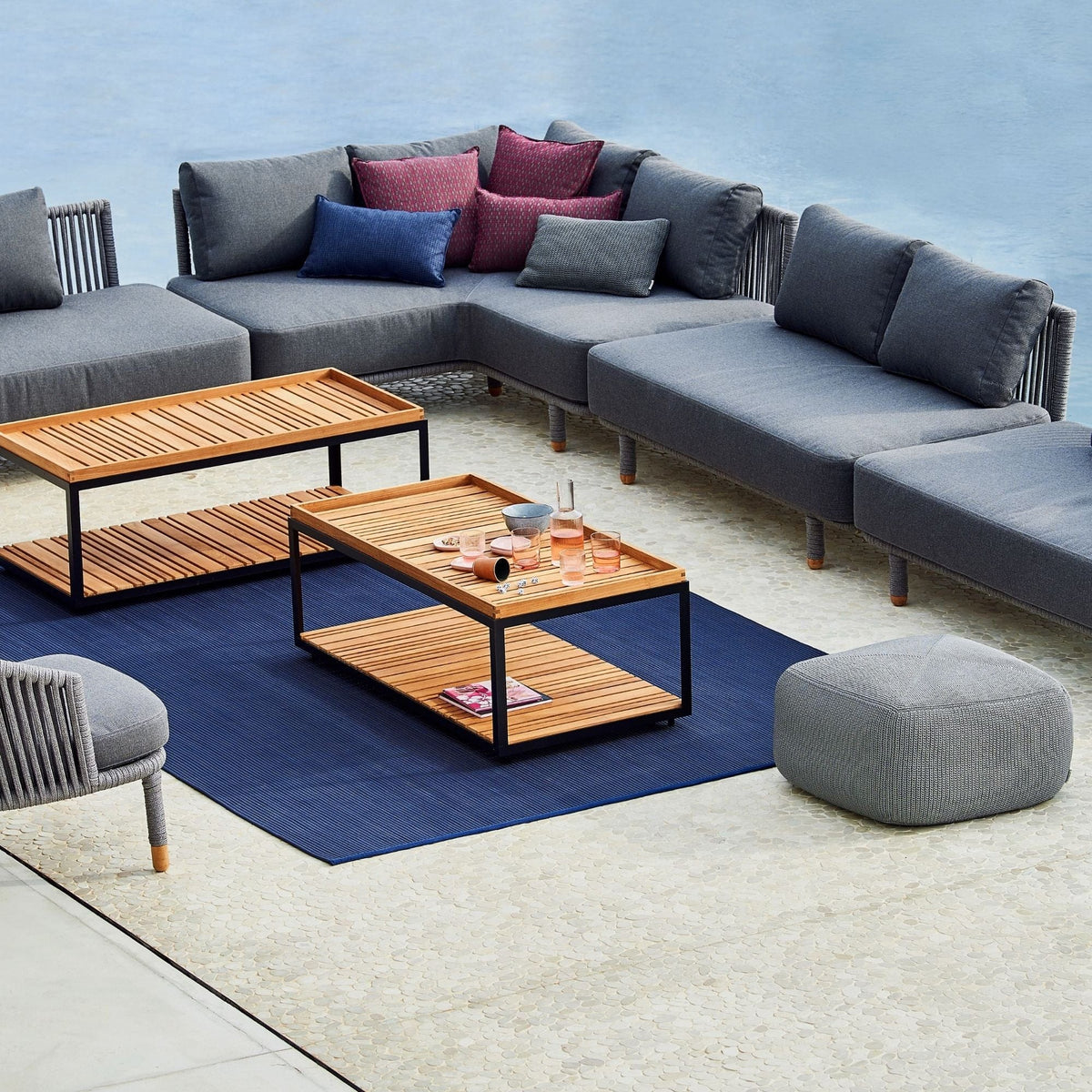 Outdoor sectional sofa and coffee table set, 7542ROGAITG_3