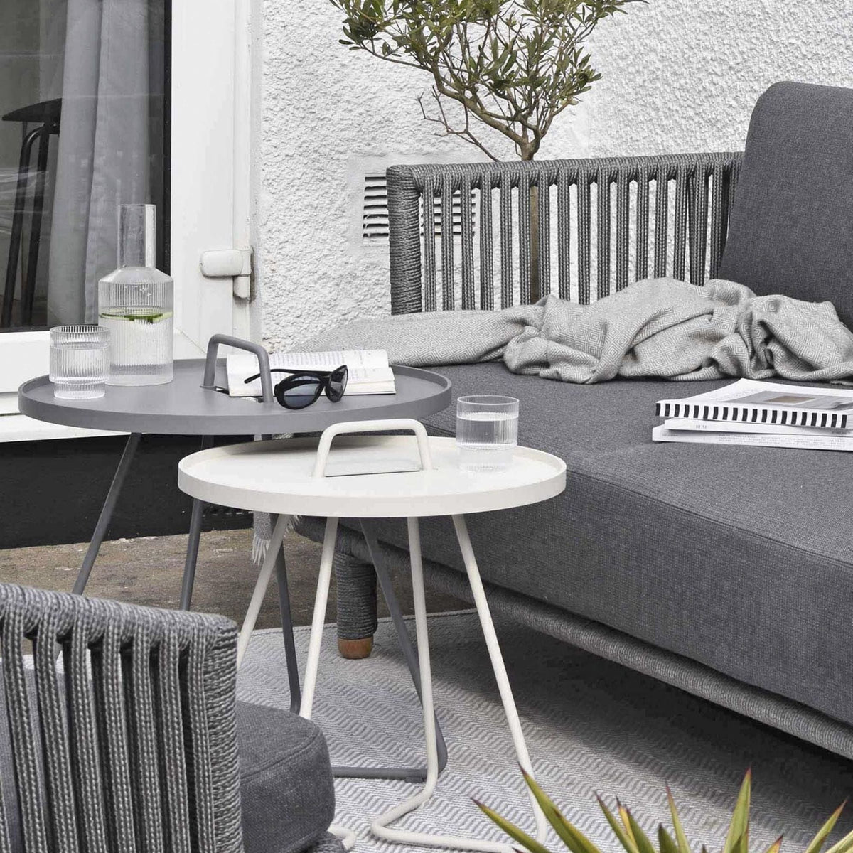 Outdoor patio furniture with ROGAITG side tables