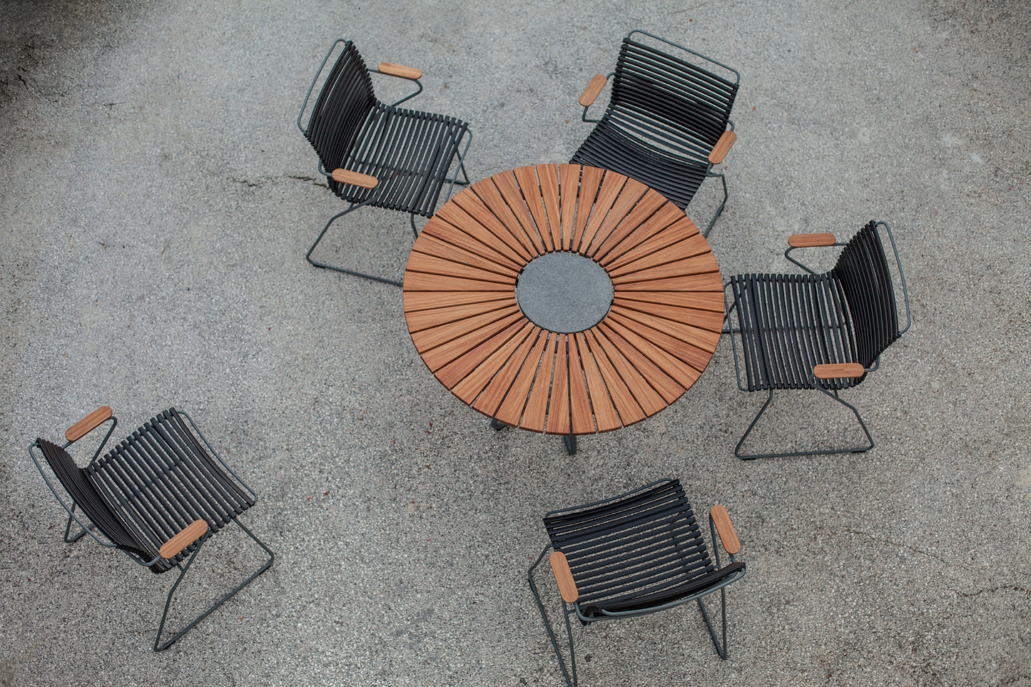 6 Seater Click & Circle Outdoor Dining Set - Dark Grey