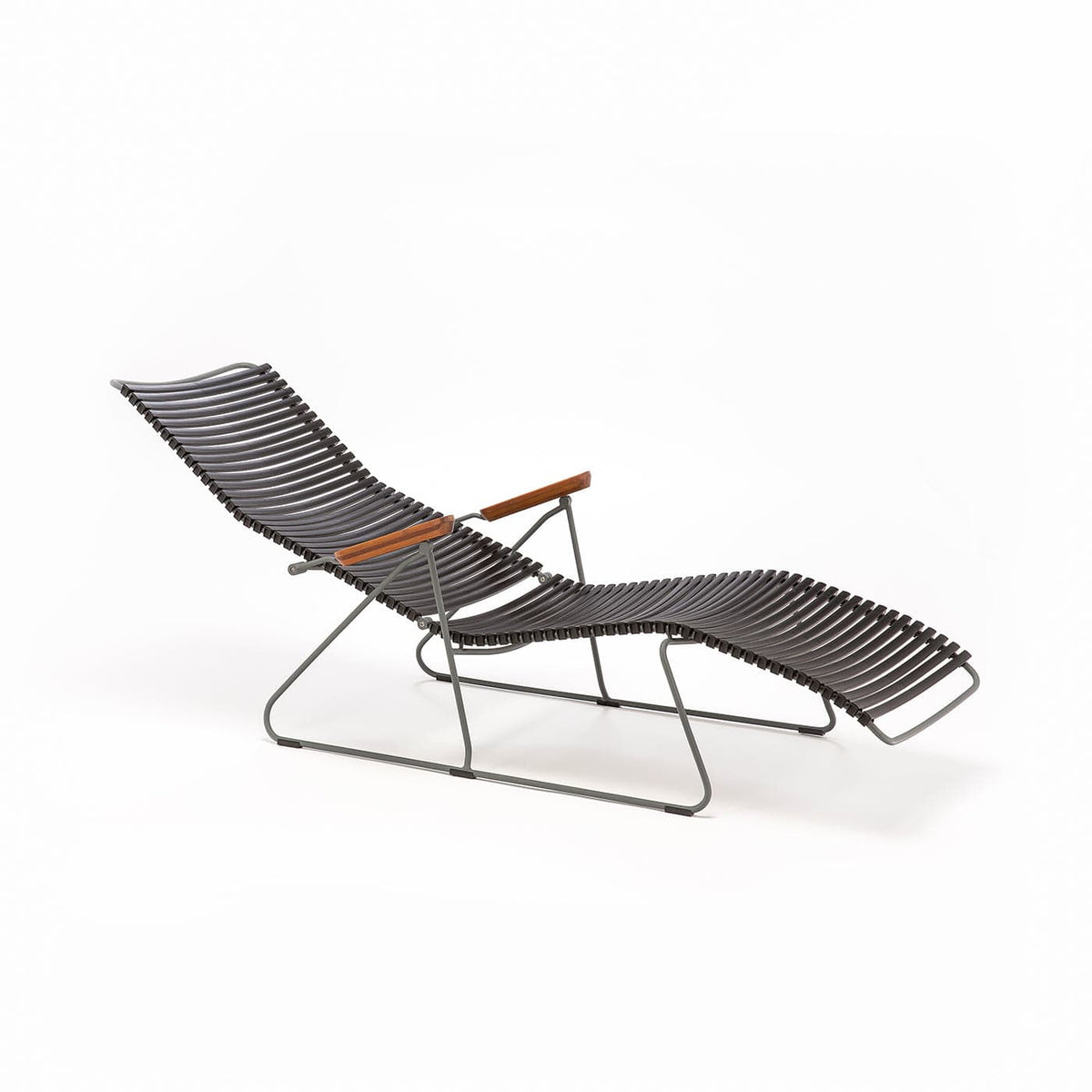 Black Click sunlounger with wood armrests