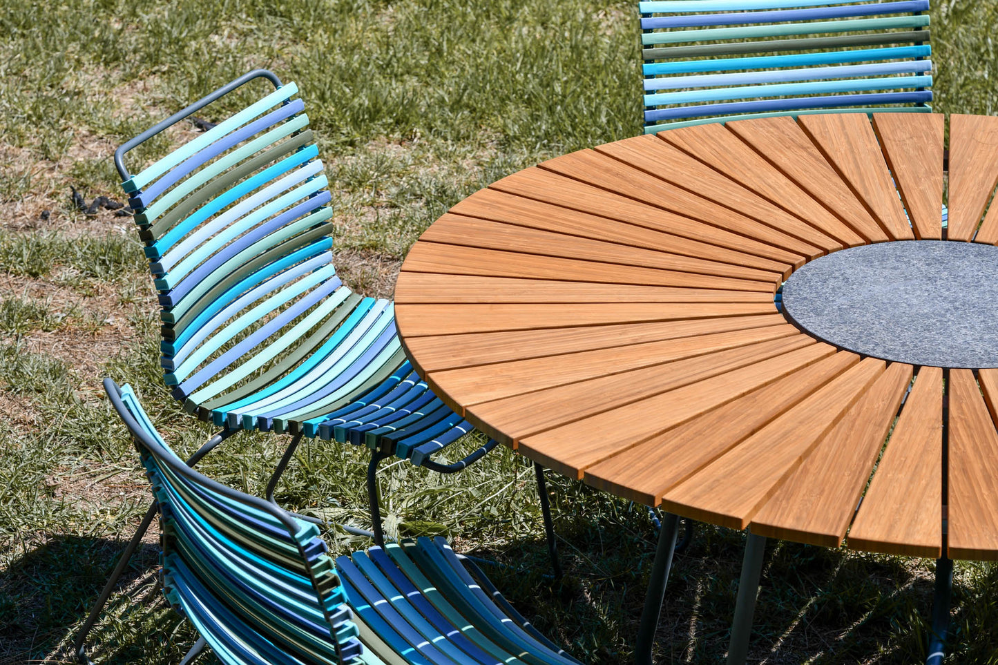 6 Seater Click & Four Outdoor Dining Set - Multicolour Blue Stripe