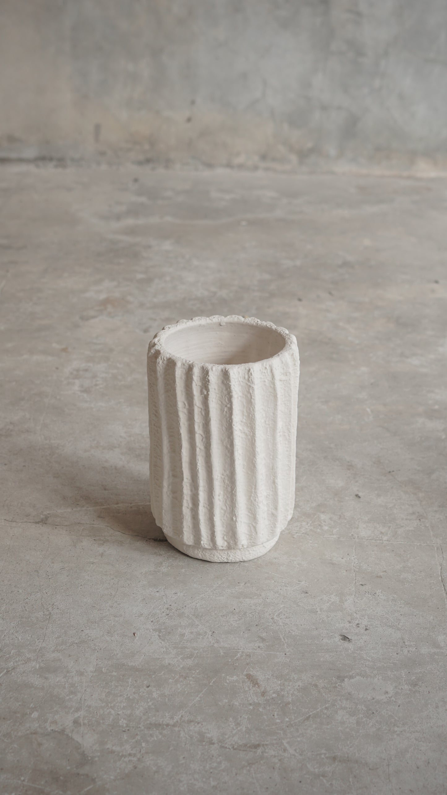 Creme Faroe Vase