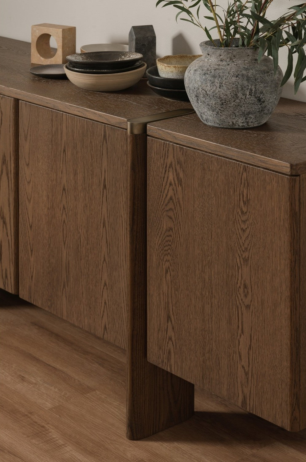 Montaro Sideboard