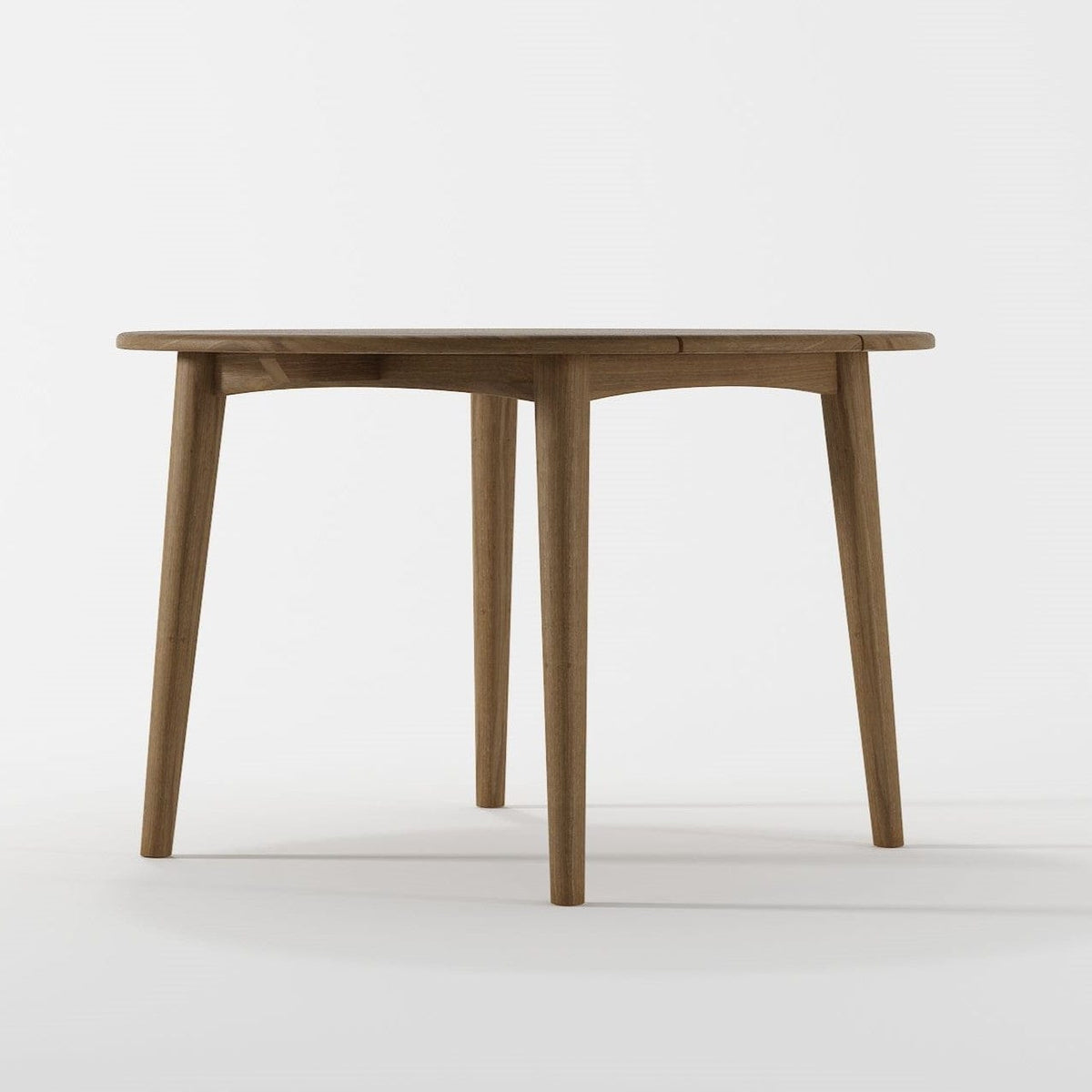 Wooden round table with tapered legs