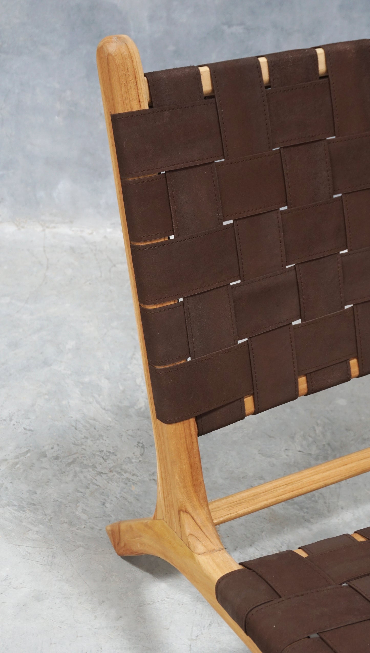 Strap Lounge Chair Dark Brown