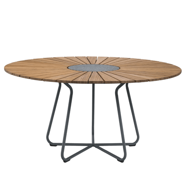 Wooden outdoor table design, 2025-05-15