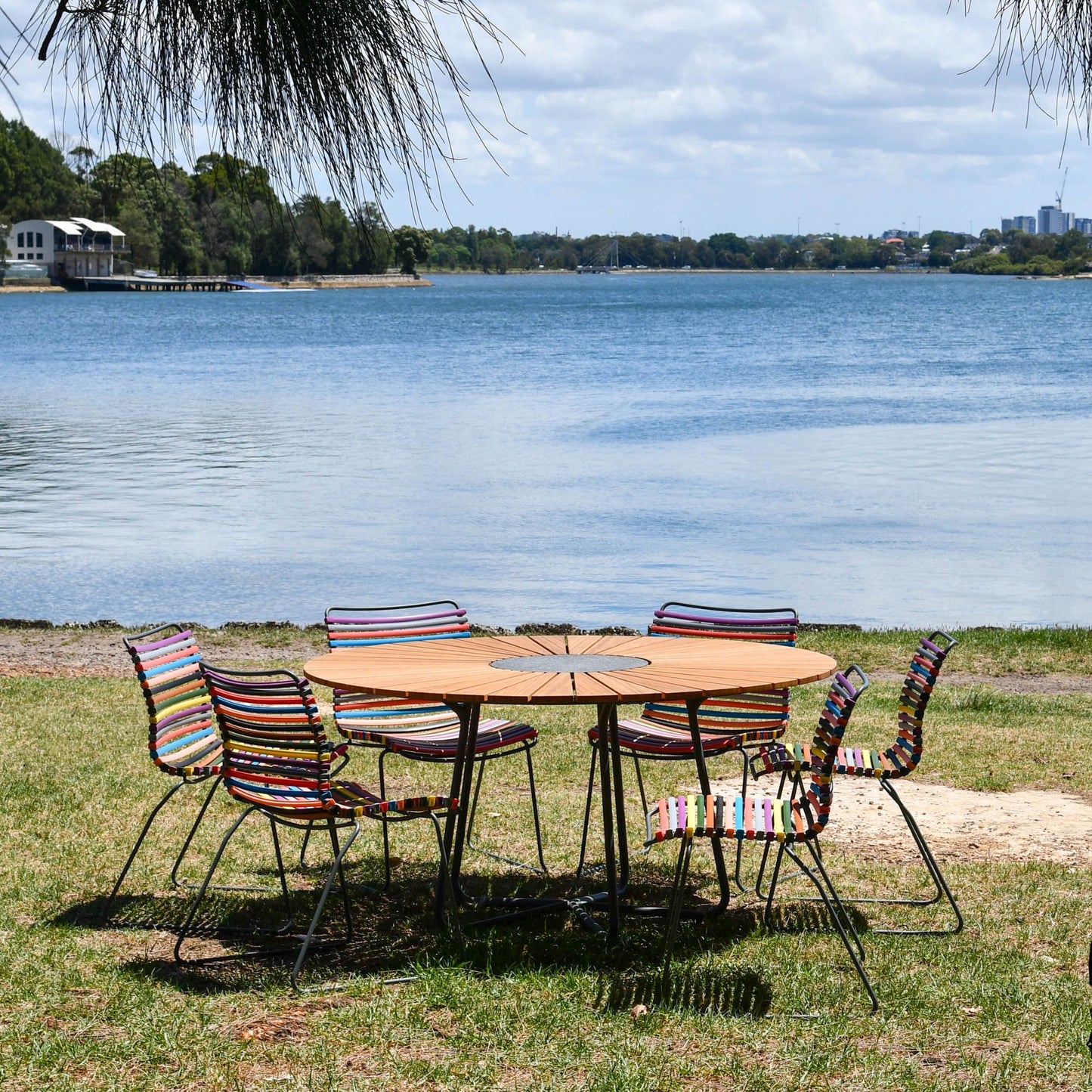 6 Seater Click & Circle Outdoor Dining Set - Dynamic Multi