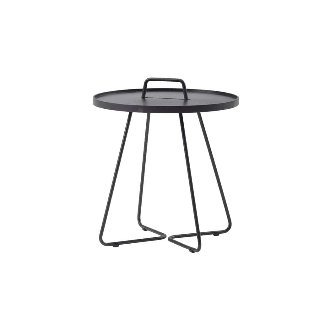 5065AS_1 Black side table with handle
